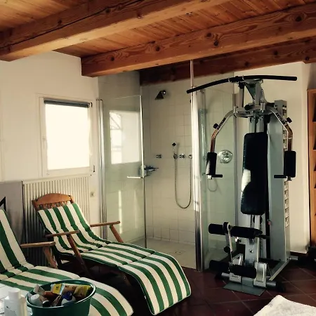 Dom wakacyjny Reetdachhaus-poppenbuell Poppenbull