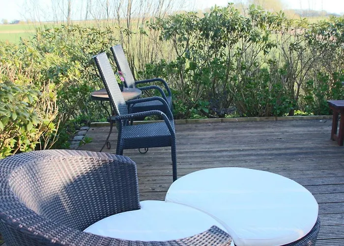 Reetdachhaus-poppenbuell